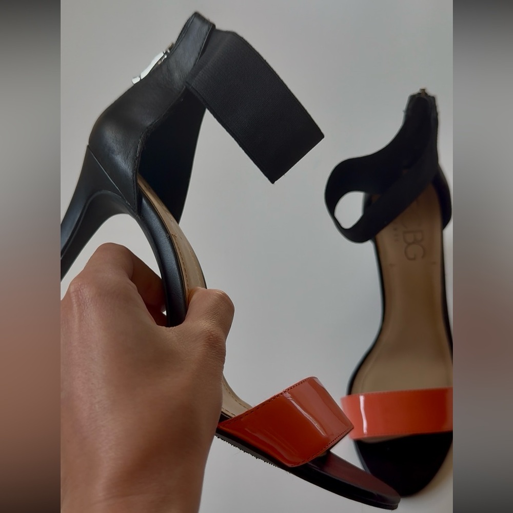 BCBG Paris Black and Peach Strap Heel - SIZE 9 - Picture 3 of 3